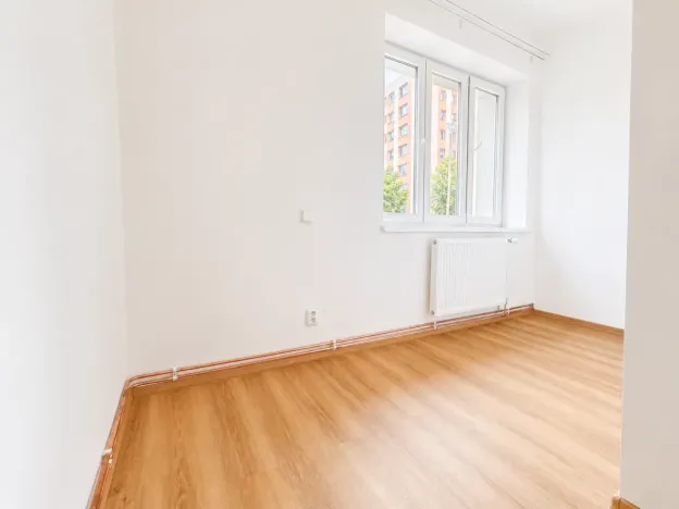 Pronájem bytu 3+1, Bělá pod Bezdězem, Husova, 76 m2