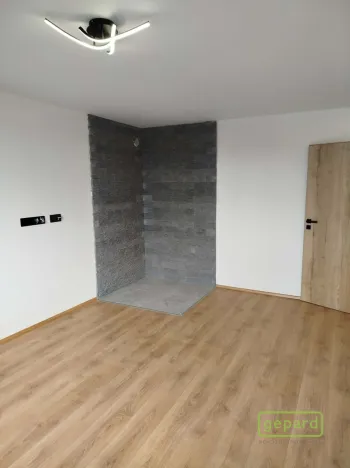 Prodej bytu 1+1, Světlík, 38 m2
