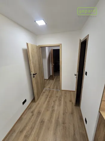 Prodej bytu 1+1, Světlík, 38 m2
