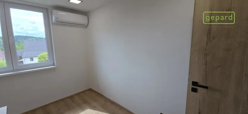 Prodej bytu 1+1, Světlík, 38 m2