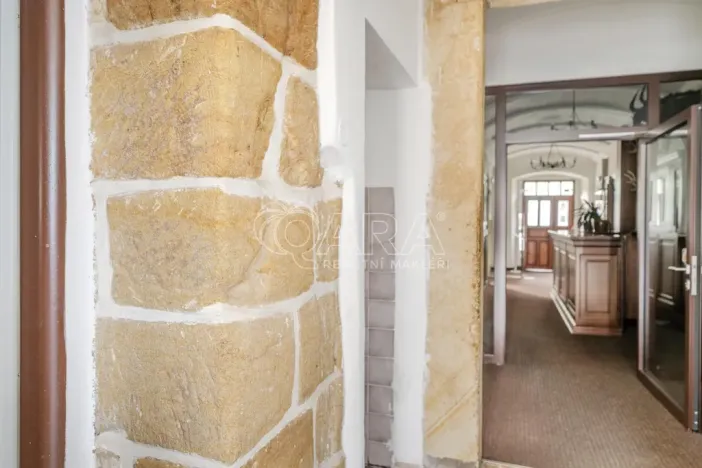 Prodej apartmánu, Doksy, Komenského, 426 m2