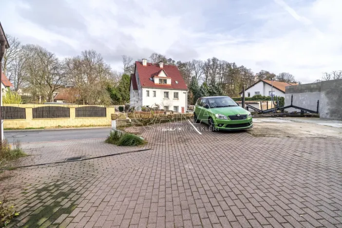 Prodej apartmánu, Doksy, Komenského, 426 m2