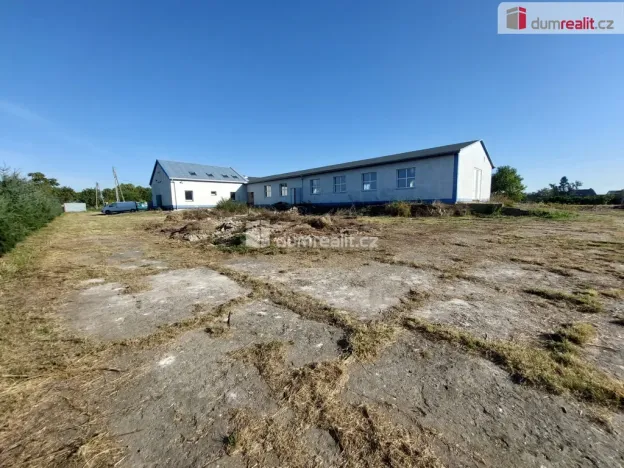 Prodej komerční nemovitosti, Bohaterów 1B, 48-130 Nasiedle, Polsko, 1150 m2