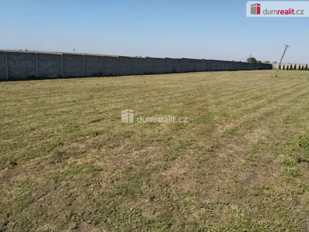 Prodej komerční nemovitosti, Bohaterów 1B, 48-130 Nasiedle, Polsko, 1150 m2