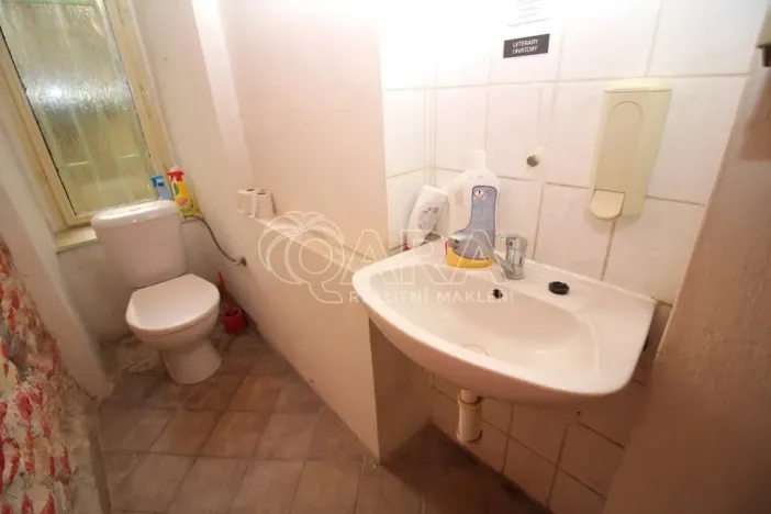 Pronájem komerční nemovitosti, Praha - Smíchov, Lidická, 107 m2