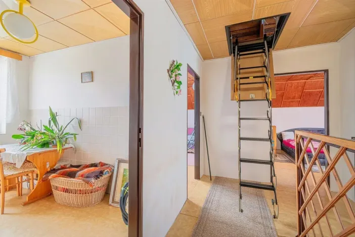 Prodej rodinného domu, Lipová-lázně, 260 m2