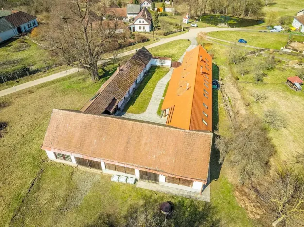 Prodej zemědělské usedlosti, Křelovice, 395 m2