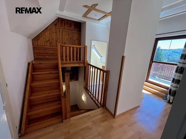 Pronájem rodinného domu, Hlásná Třebaň, K Černé Skále, 175 m2