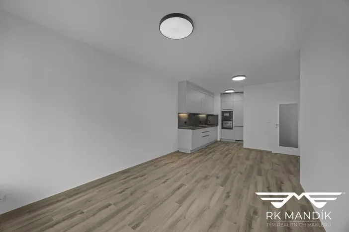 Pronájem bytu 2+kk, Praha - Vysočany, Gerstelova, 52 m2