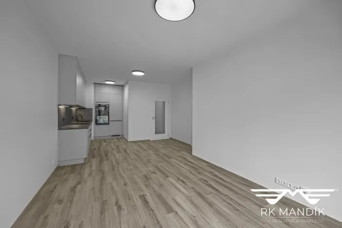 Pronájem bytu 2+kk, Praha - Vysočany, Gerstelova, 52 m2