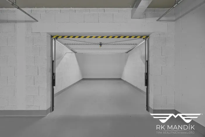 Pronájem bytu 2+kk, Praha - Vysočany, Gerstelova, 52 m2