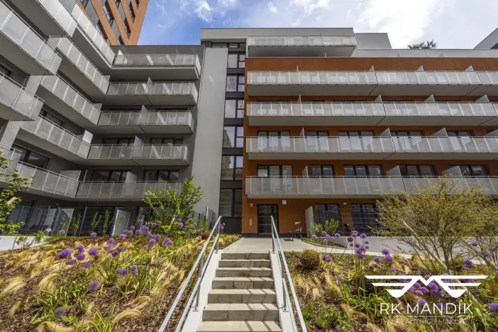 Pronájem bytu 2+kk, Praha - Vysočany, Gerstelova, 52 m2