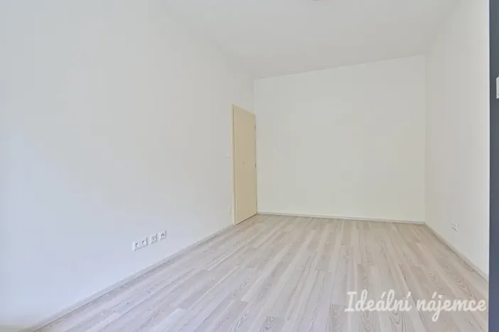 Pronájem bytu 2+kk, Brno, Kamínky, 55 m2