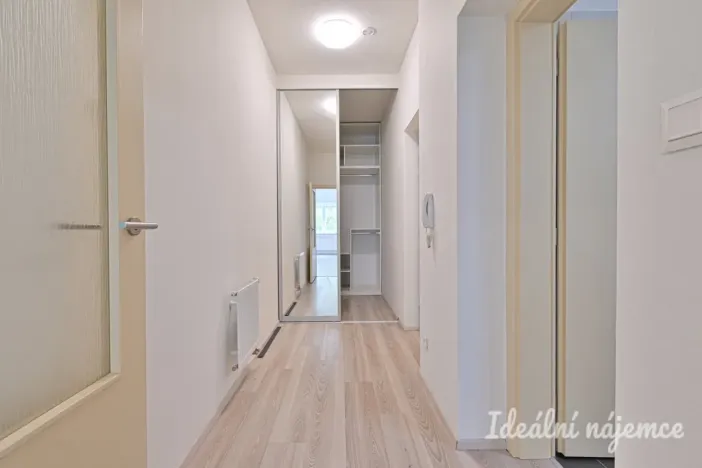 Pronájem bytu 2+kk, Brno, Kamínky, 55 m2