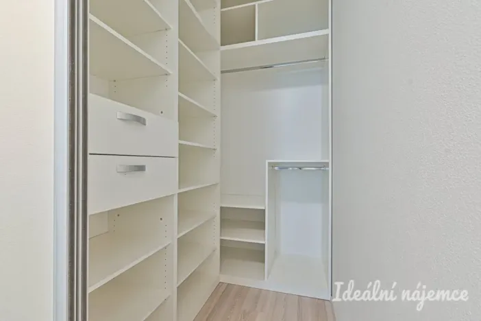 Pronájem bytu 2+kk, Brno, Kamínky, 55 m2