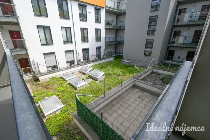 Pronájem bytu 2+kk, Brno, Kamínky, 55 m2