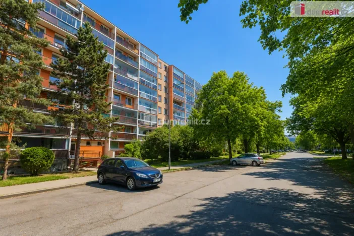 Pronájem bytu 2+kk, Praha - Prosek, Veltruská, 60 m2