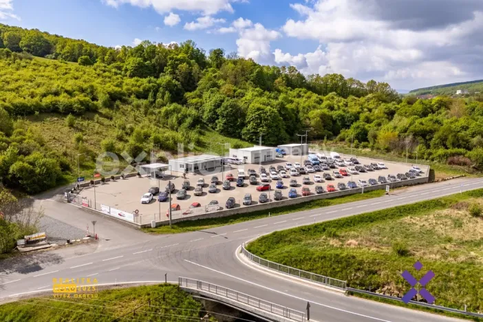 Prodej obchodního prostoru, Biskupice, 4600 m2