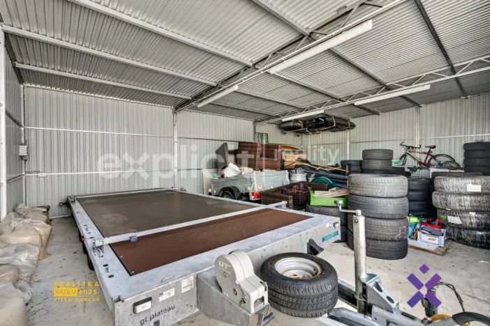 Prodej obchodního prostoru, Biskupice, 4600 m2