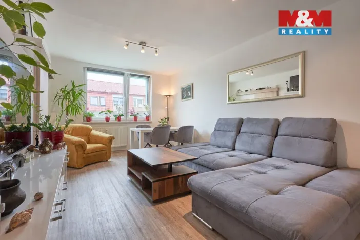 Prodej bytu 3+1, Uherské Hradiště - Jarošov, Markov, 75 m2