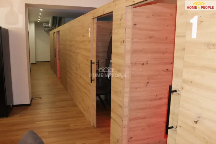 Pronájem obchodního prostoru, Benešov, Malé náměstí, 98 m2