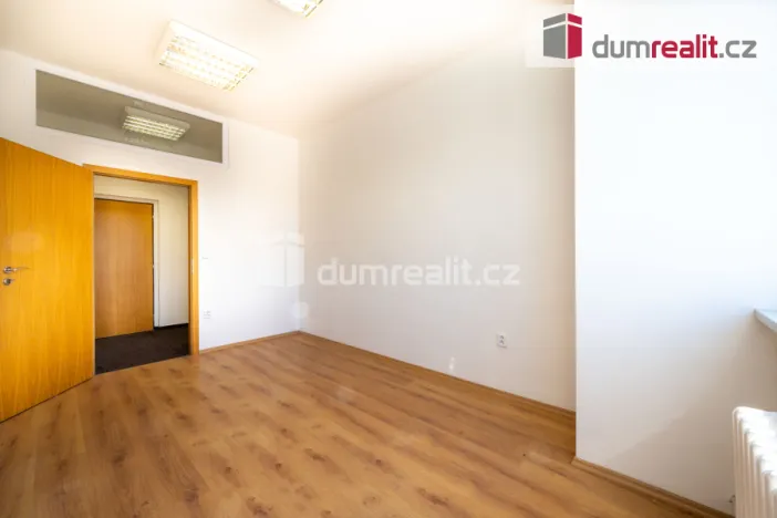 Pronájem kanceláře, České Budějovice - České Budějovice 6, Novohradská, 30 m2