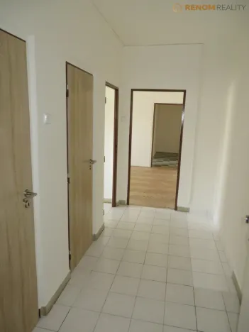 Pronájem bytu 3+1, Olomouc - Hodolany, tř. Kosmonautů, 79 m2
