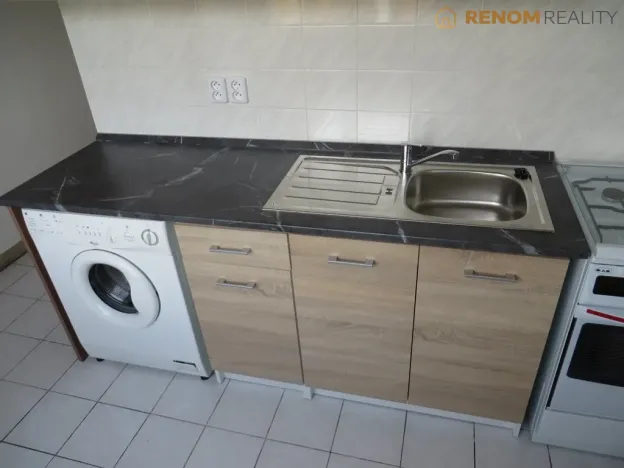 Pronájem bytu 3+1, Olomouc - Hodolany, tř. Kosmonautů, 79 m2
