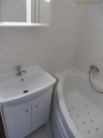 Pronájem bytu 3+1, Olomouc - Hodolany, tř. Kosmonautů, 79 m2