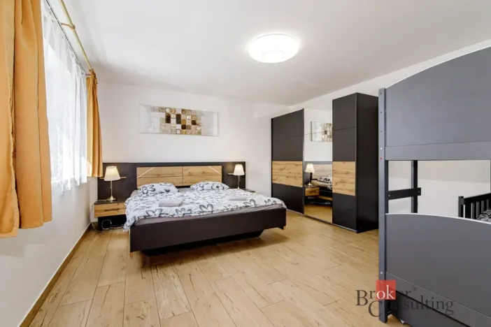 Prodej ubytování, Karolinka, Raťkov, 250 m2