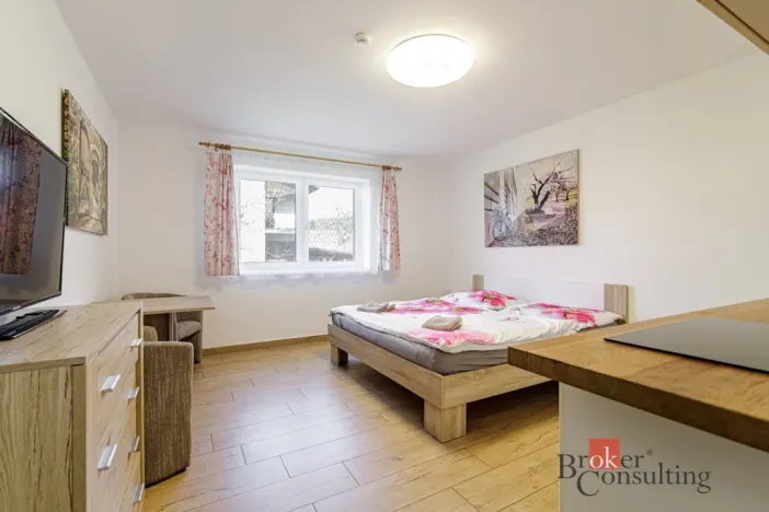 Prodej ubytování, Karolinka, Raťkov, 250 m2