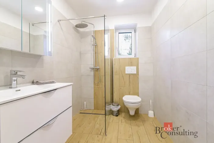 Prodej ubytování, Karolinka, Raťkov, 250 m2