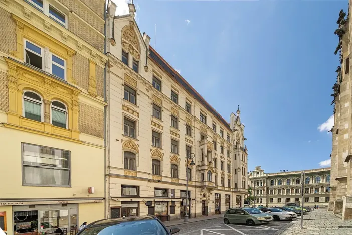 Pronájem obchodního prostoru, Brno, Jakubské náměstí, 292 m2