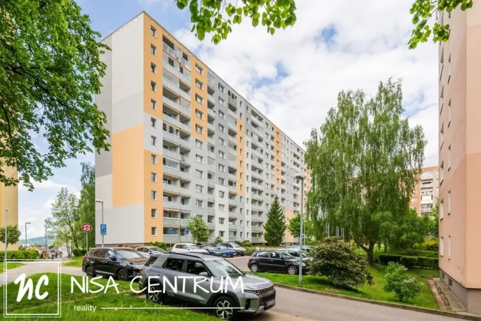 Pronájem bytu 3+1, Liberec, Dobiášova, 75 m2