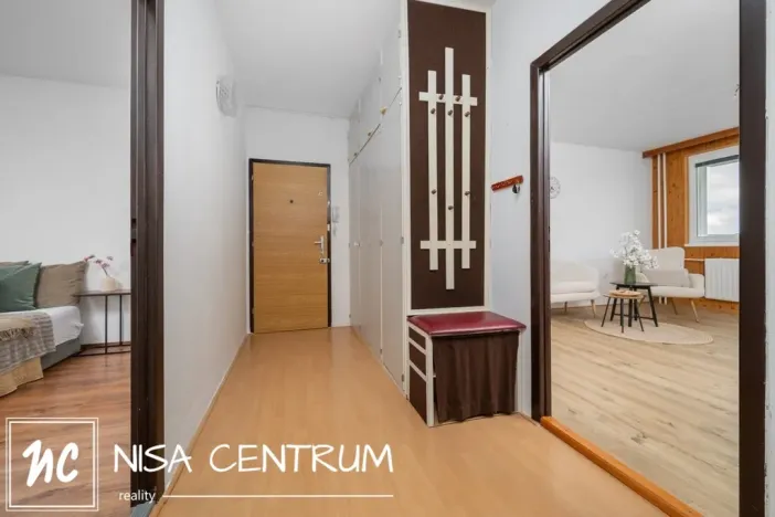 Pronájem bytu 3+1, Liberec, Dobiášova, 75 m2