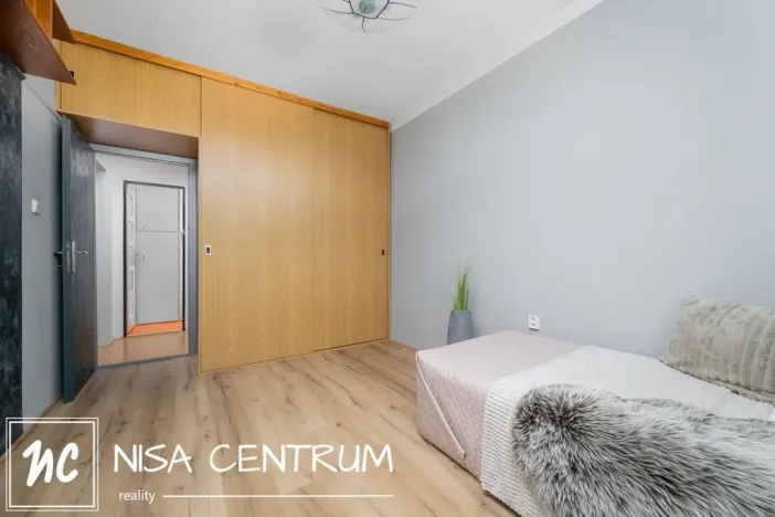 Pronájem bytu 3+1, Liberec, Dobiášova, 75 m2