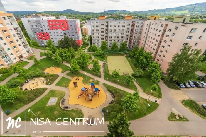 Pronájem bytu 3+1, Liberec, Dobiášova, 75 m2