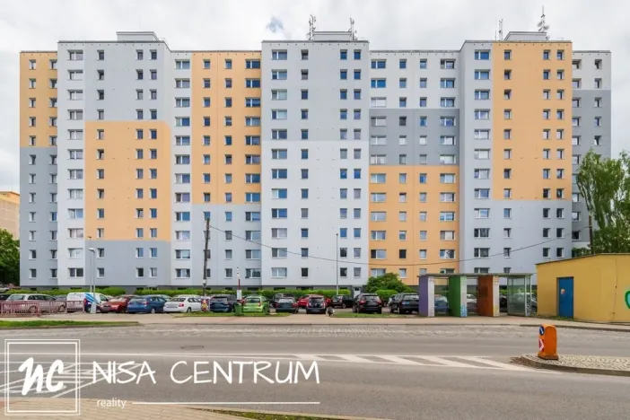 Pronájem bytu 3+1, Liberec, Dobiášova, 75 m2