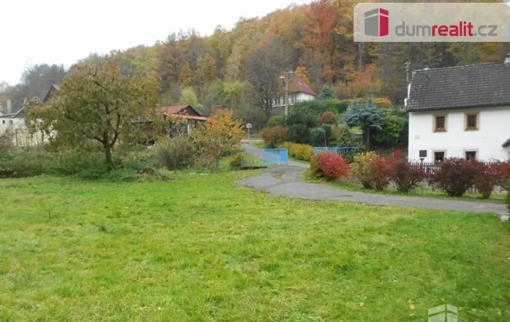 Prodej pozemku pro bydlení, Petrovice, 10000 m2