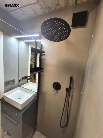 Pronájem bytu 3+kk, Praha - Záběhlice, Hlavní, 73 m2