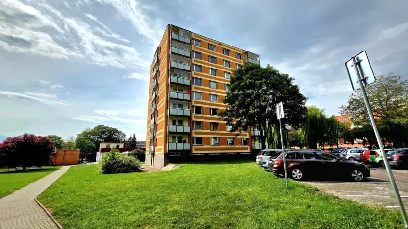 Prodej bytu 2+kk, Hořice, Pod Lipou, 43 m2