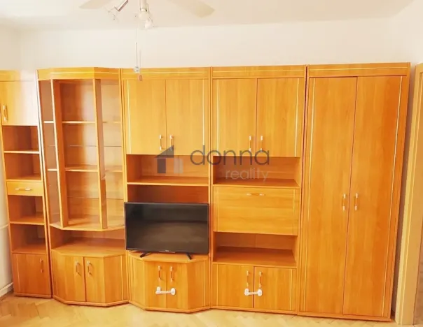 Pronájem bytu 3+kk, Praha, Bělčická, 56 m2