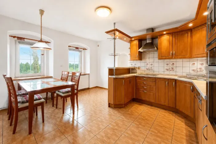 Prodej rodinného domu, Hora Svatého Šebestiána, 295 m2