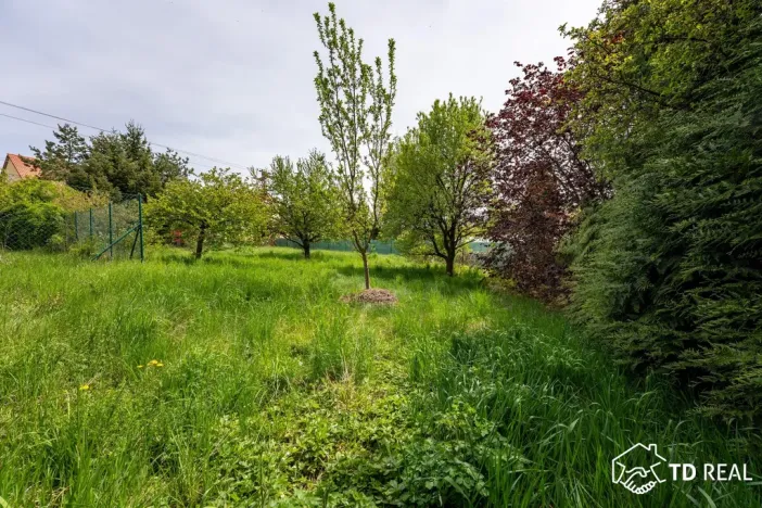 Prodej pozemku pro bydlení, Babice nad Svitavou, 2097 m2