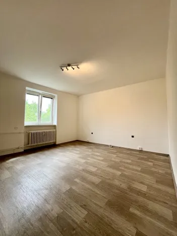 Pronájem bytu 1+1, Ostrava - Poruba, Dvorní, 38 m2