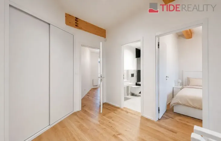 Pronájem bytu 3+1, Praha - Vinohrady, Šafaříkova, 95 m2