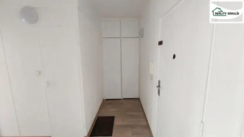 Pronájem bytu 1+1, Cheb, Šeříková, 40 m2