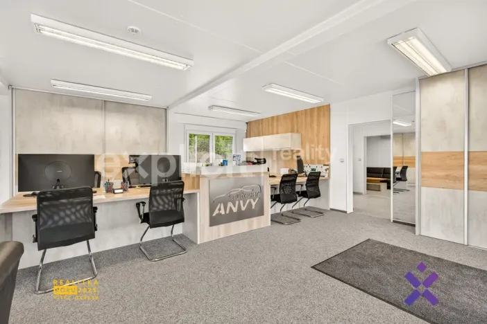 Prodej komerčního pozemku, Biskupice, 4600 m2