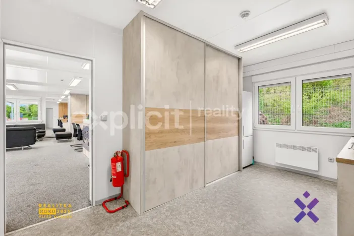 Prodej komerčního pozemku, Biskupice, 4600 m2