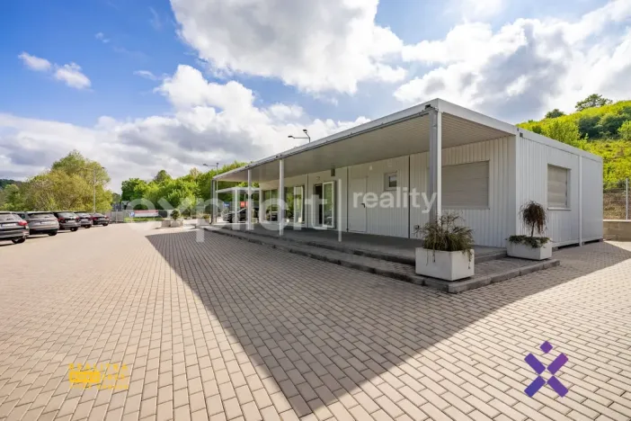 Prodej komerčního pozemku, Biskupice, 4600 m2